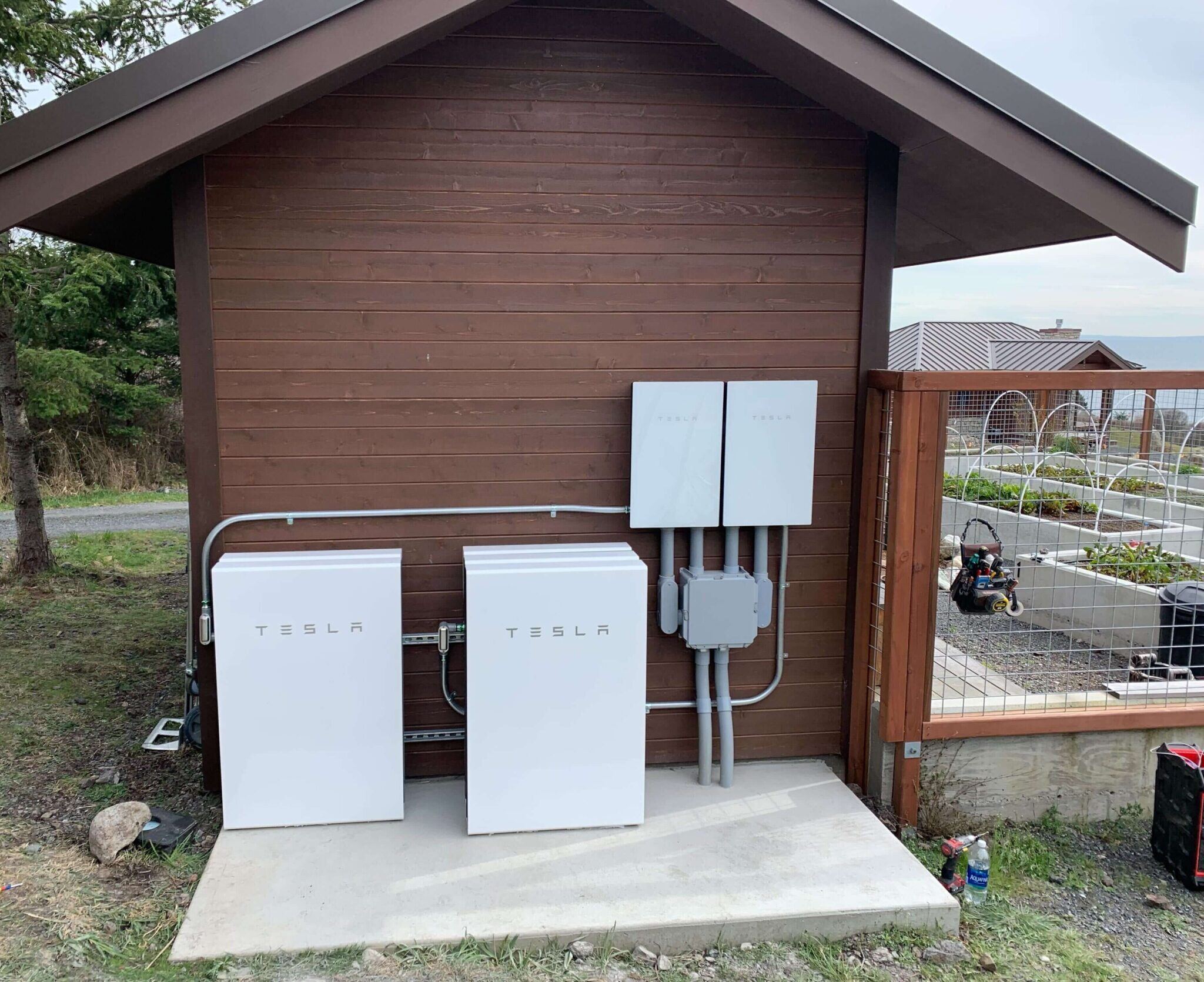 The Solar Cowboys: Energy storage